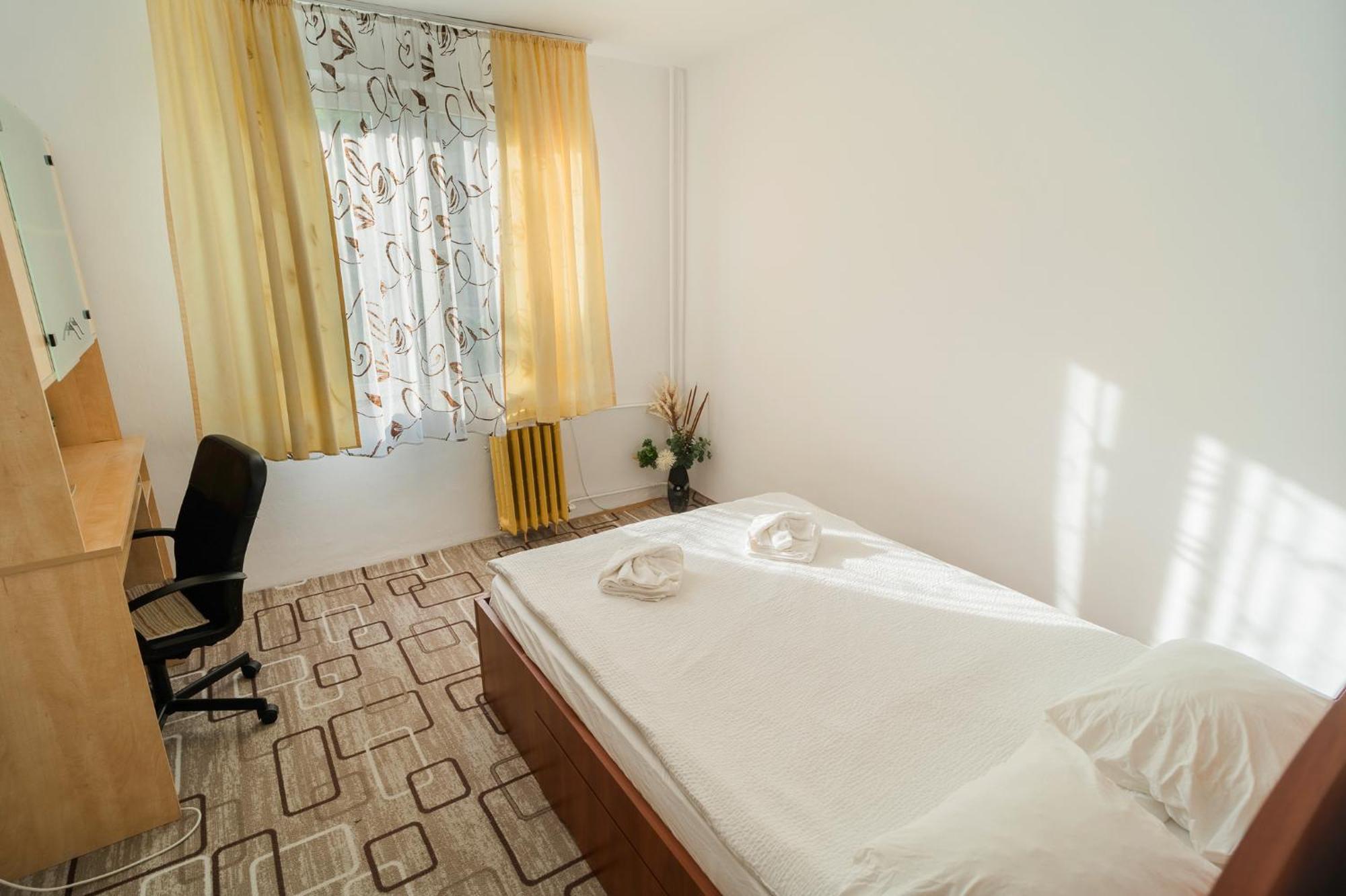 Rustic & Spacious 3Br Apartment 부쿠레슈티 외부 사진