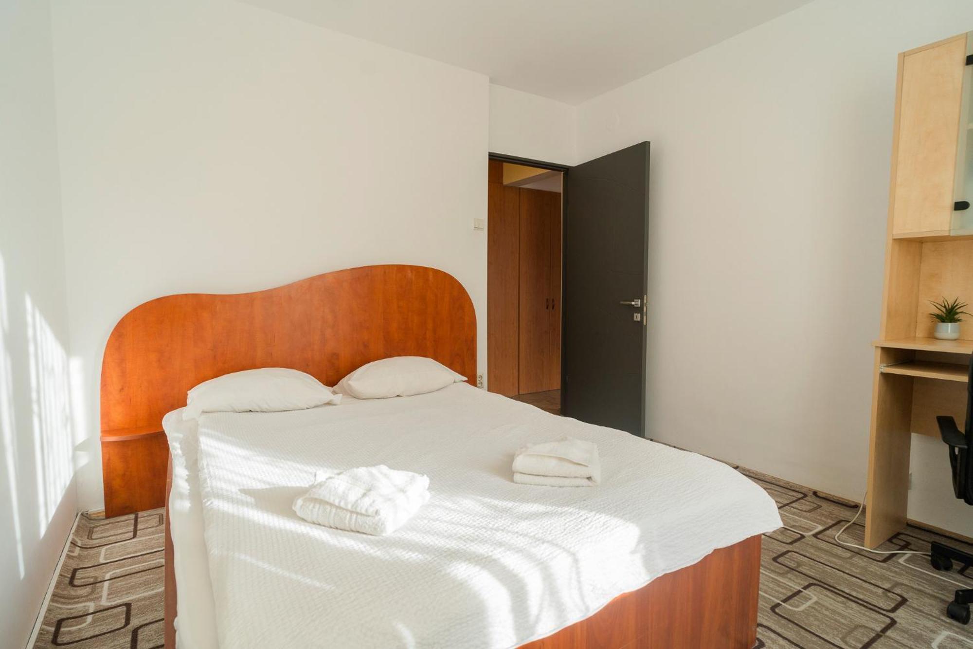 Rustic & Spacious 3Br Apartment 부쿠레슈티 외부 사진