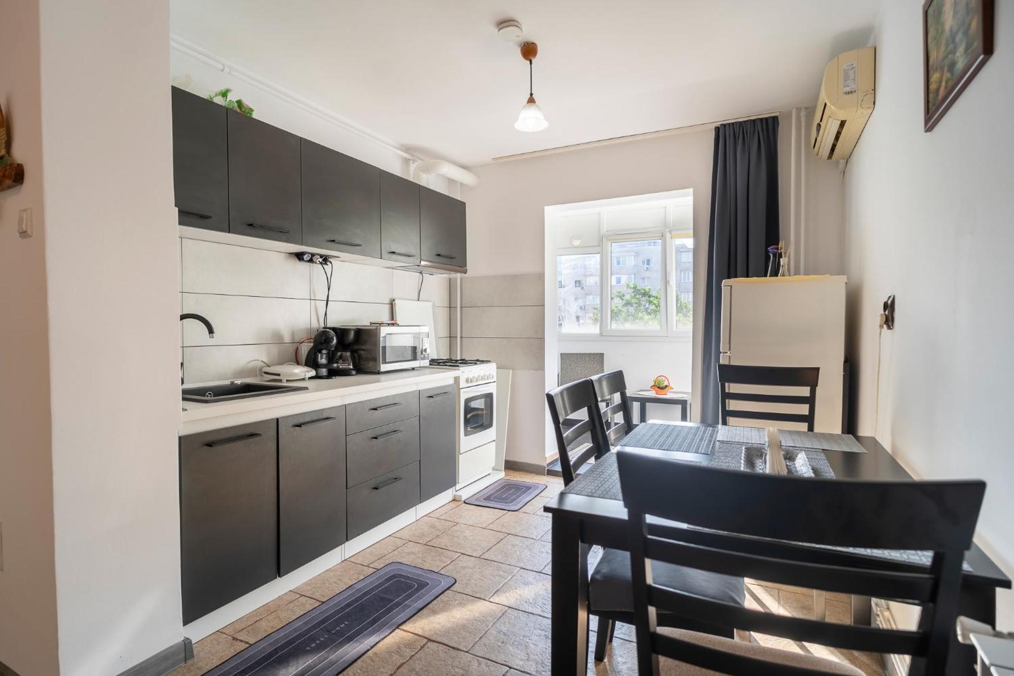 Rustic & Spacious 3Br Apartment 부쿠레슈티 외부 사진