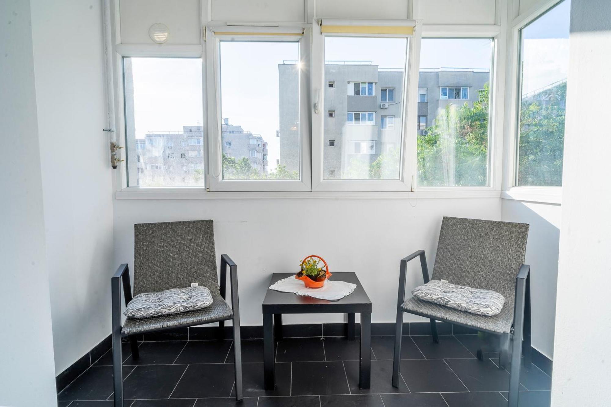 Rustic & Spacious 3Br Apartment 부쿠레슈티 외부 사진